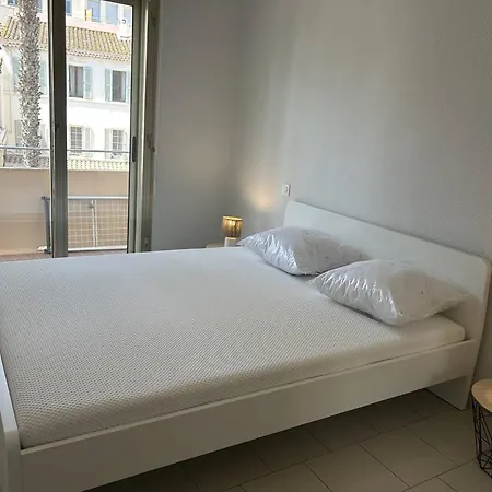 3 Pièces Climatisé, Vue Mer, Centre-ville - Fr-1-251-863